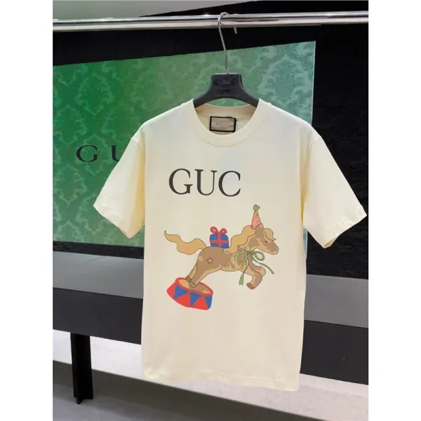 Gucci Horse Circus Print Cream T-Shirt Tops.t Shirts - 1