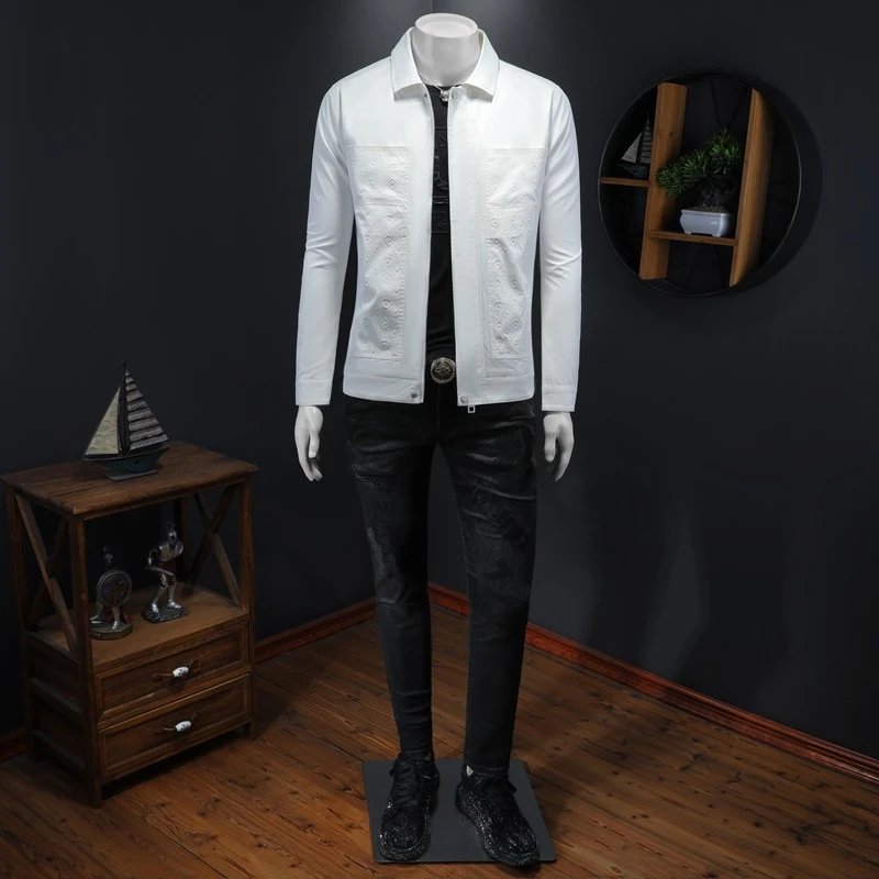 Design Embossed Logo Panel White Jacket Outerwear Jacket - 15