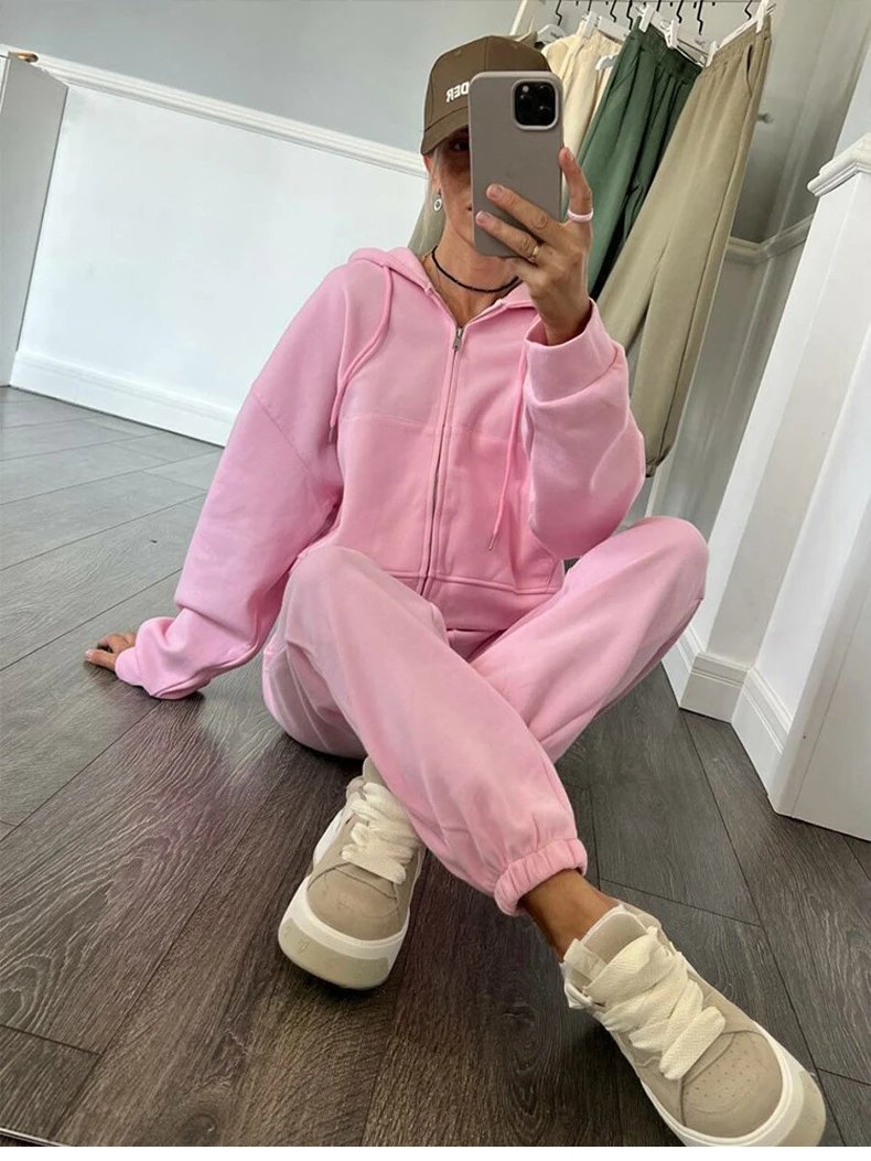 Design Zip-Up Hoodie and Sweatpants Set Gray - 24