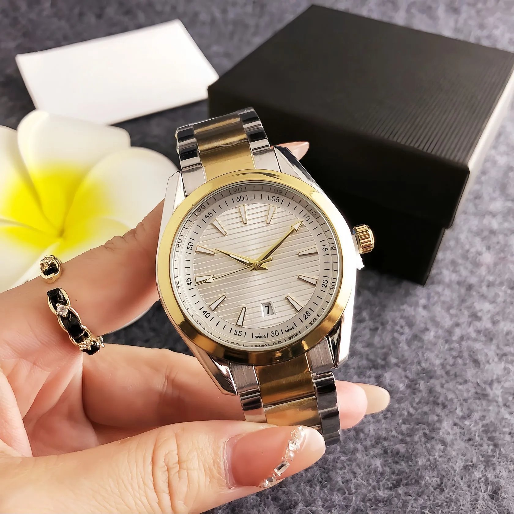 Design Stainless Steel Chronograph Watch Black Dial Silver Bracelet Watches - 4