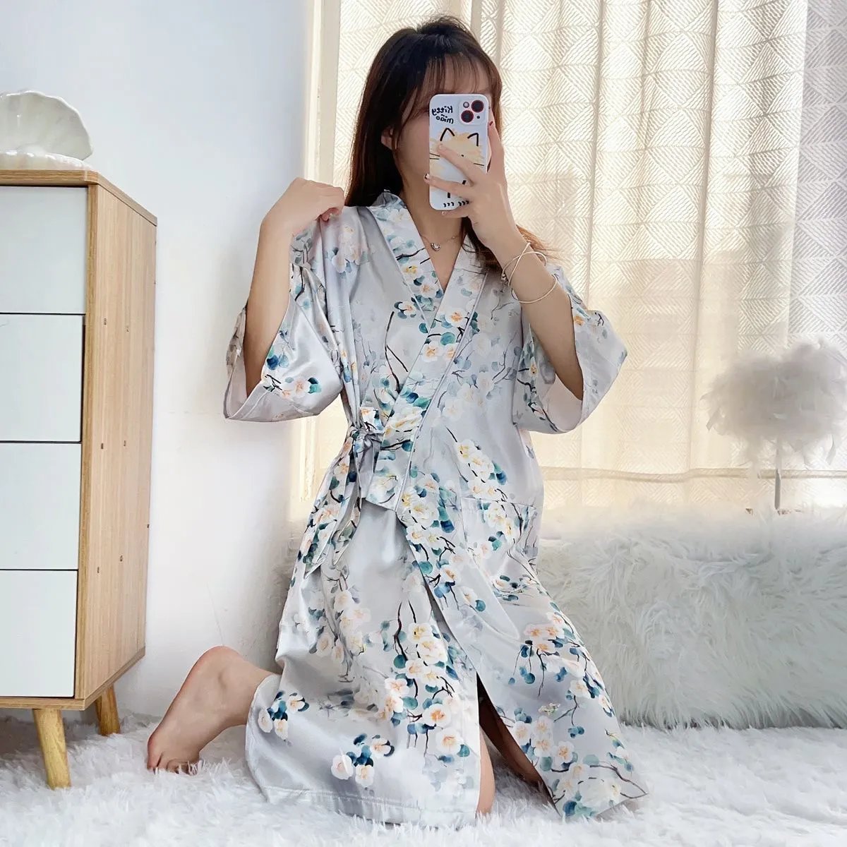 Design Floral Print Silk-Like Kimono Robe Light Gray Sleepwear