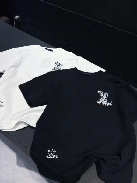 Design Mountain Print Graphic T-Shirt White - 4