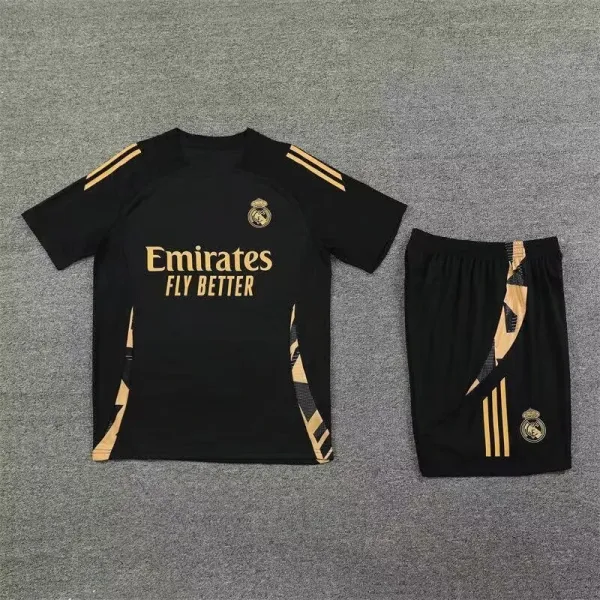 Real Madrid Training Kit White / Black Jersey and Shorts Sets - 11
