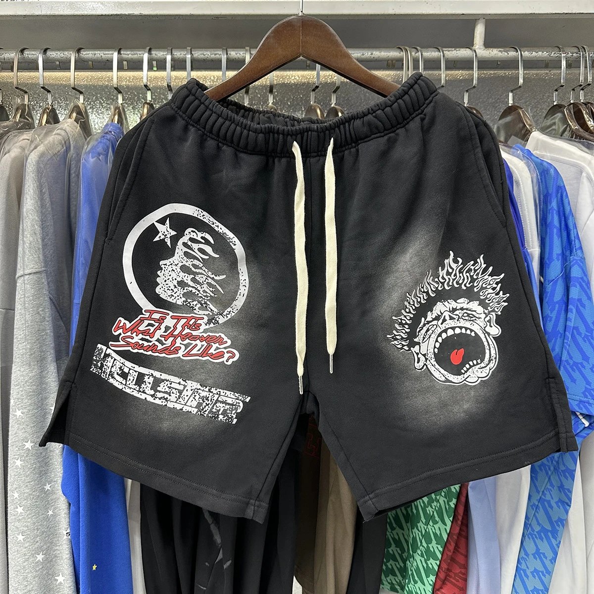 Hellstar Skull Flame Graphic Shorts Black - 13