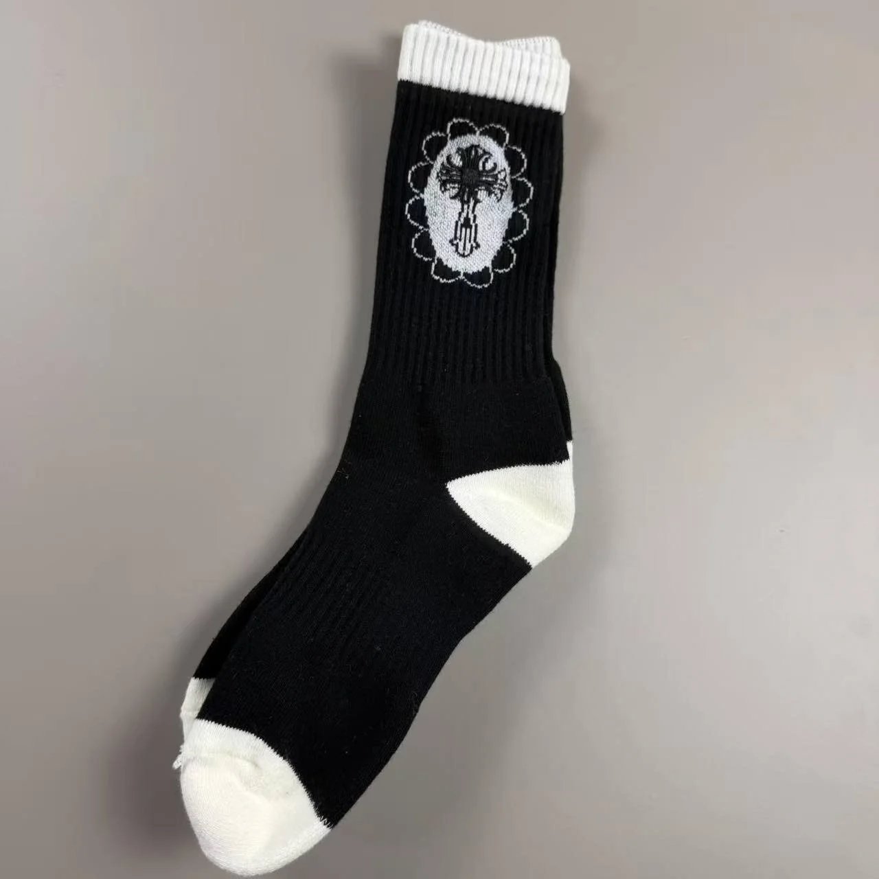 Chrome Hearts Crew Socks White / Black - 6