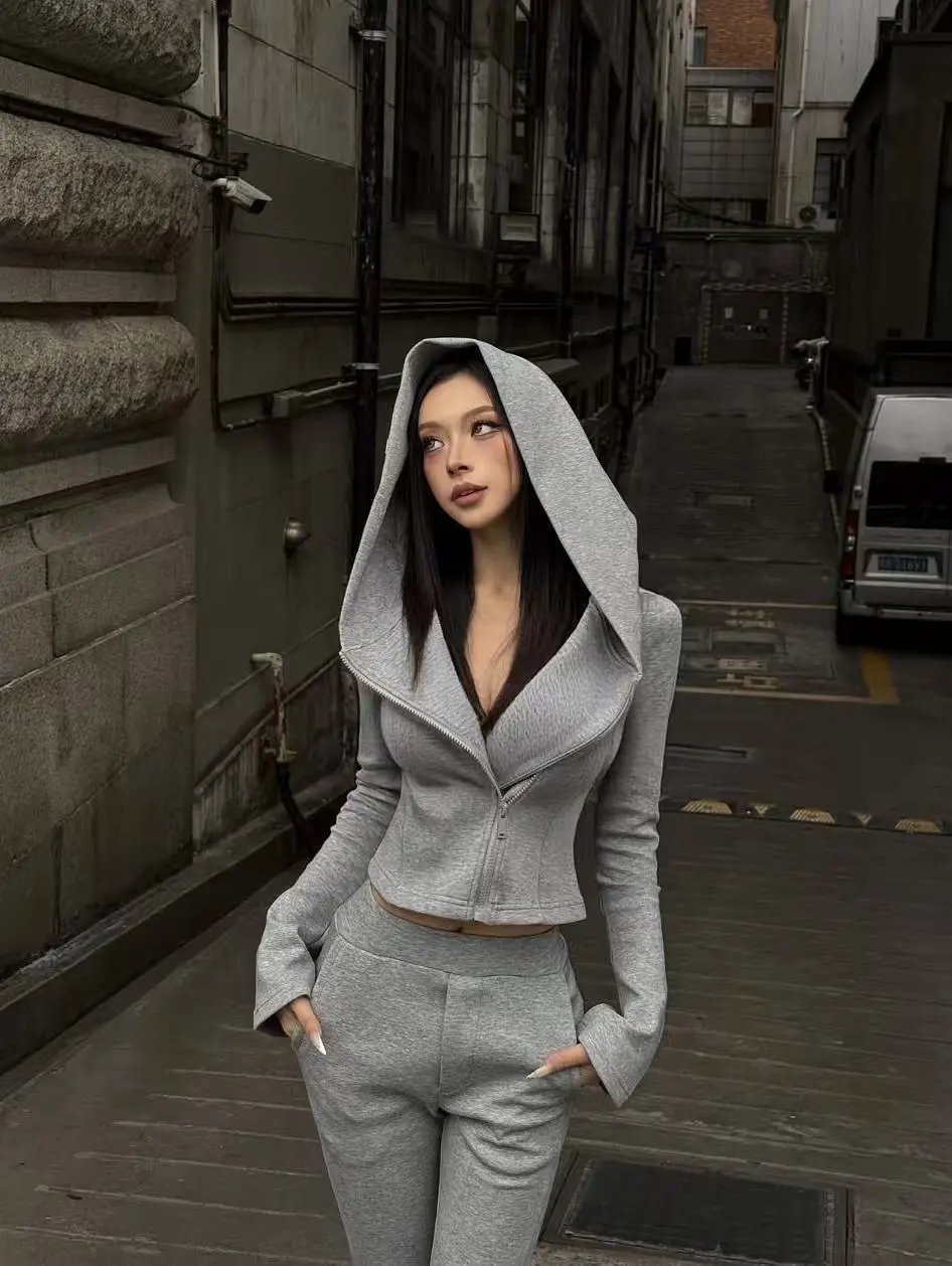 Design Cropped Hooded Tracksuit Gray - 12