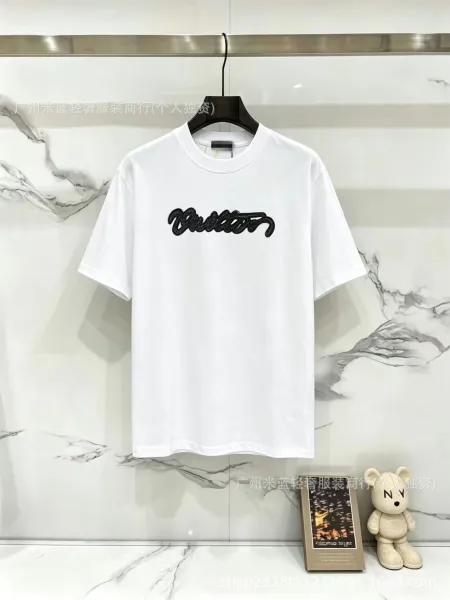 Design Script Logo Embroidered White T-Shirt - 1