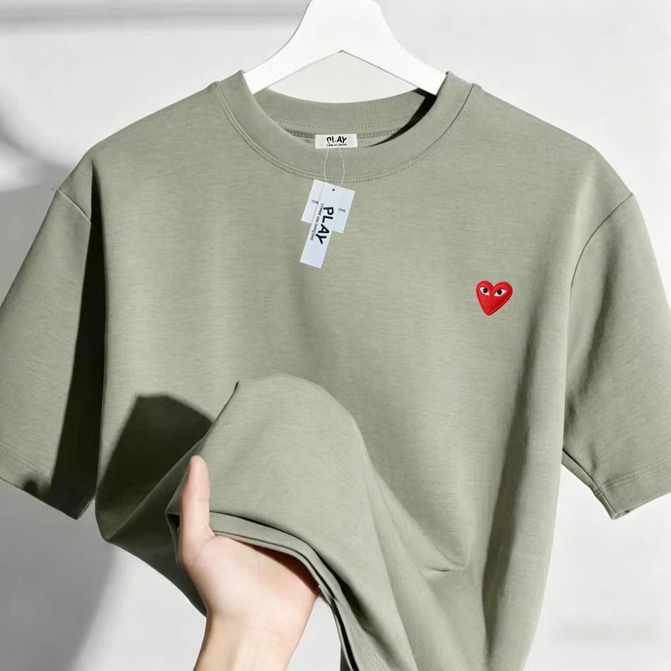 Comme des Garçons Play Red Heart Embroidered Beige T-Shirt - 5