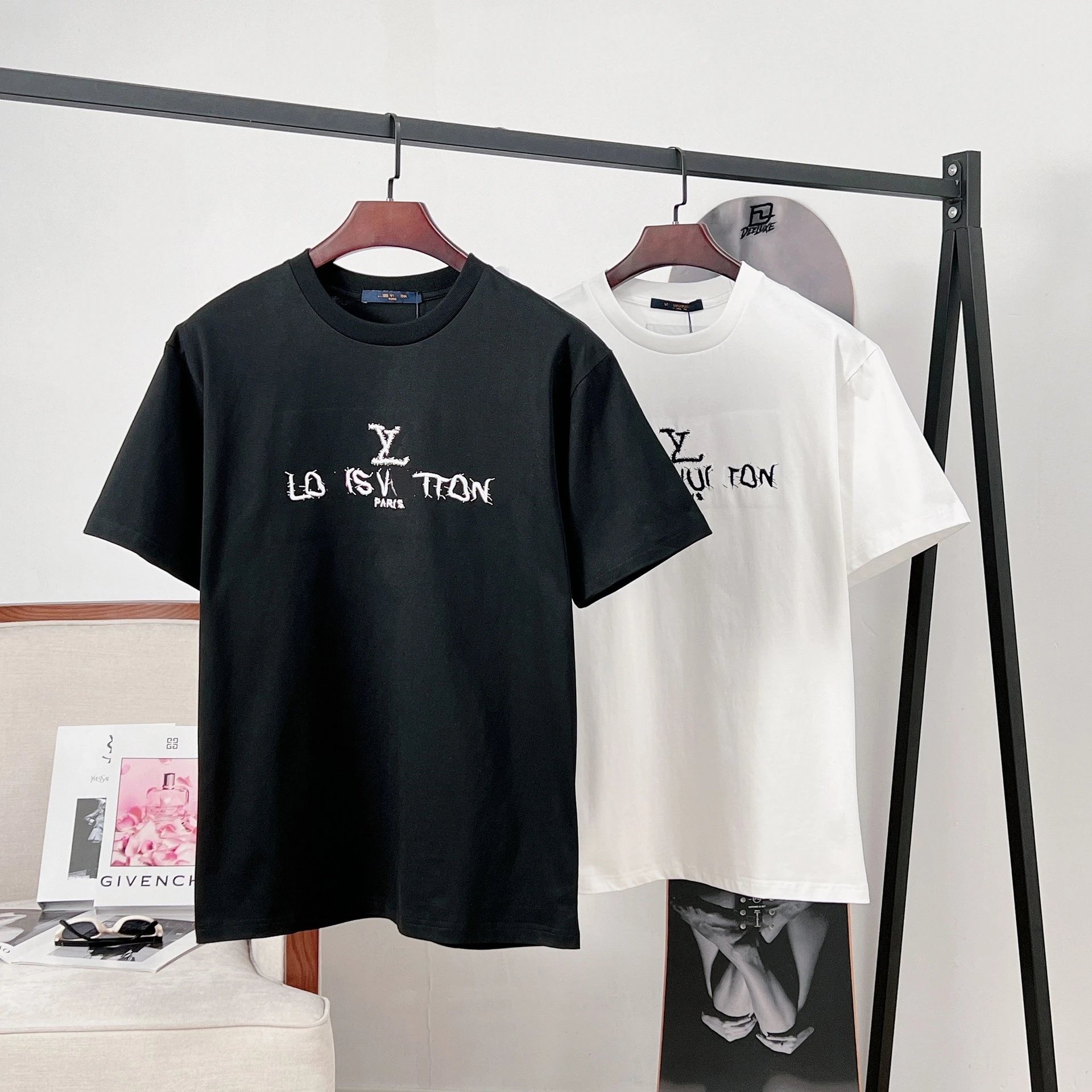 Louis Vuitton Distressed LV Logo Black T-Shirt - 3