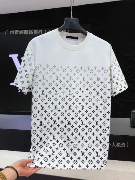 Louis Vuitton Monogram Print White T-Shirt - 1