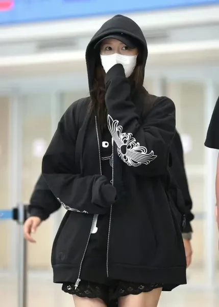 Chrome Hearts Logo Print Zip-Up Hoodie White - 6