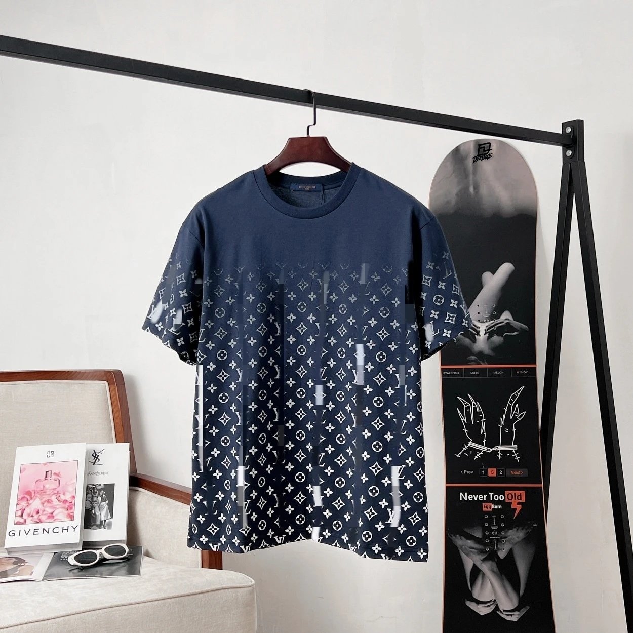 Louis Vuitton Monogram Gradient T-Shirt Light Blue - 17