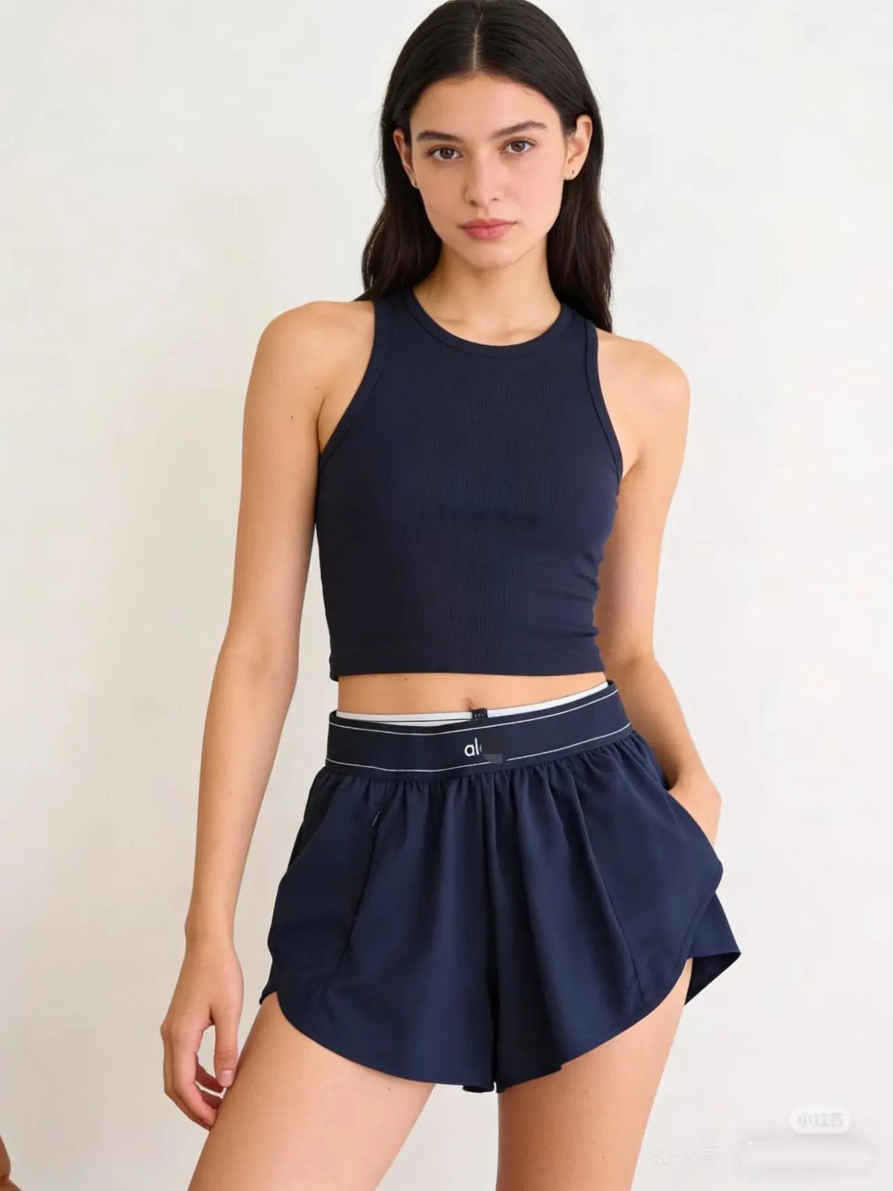 Alo Yoga Run Short Gray Shorts - 8