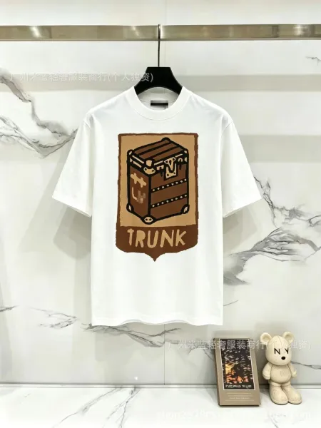 Design Trunk Print Graphic T-Shirt White - 1