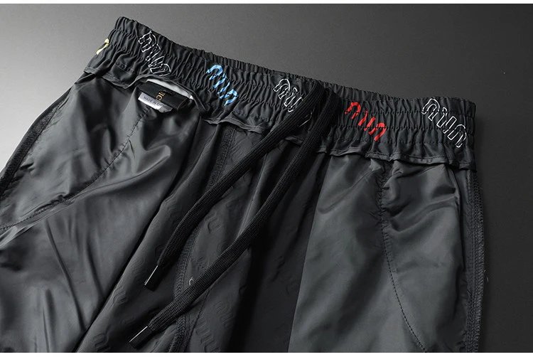 Miu Miu Logo-Print Drawstring Shorts Black - 12