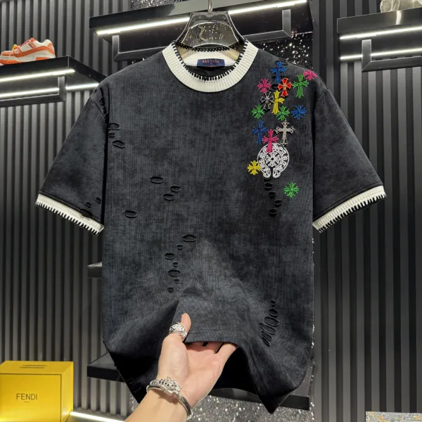 Design Bailysa Embroidered Distressed Corduroy T-Shirt Black T-Shirts - 1
