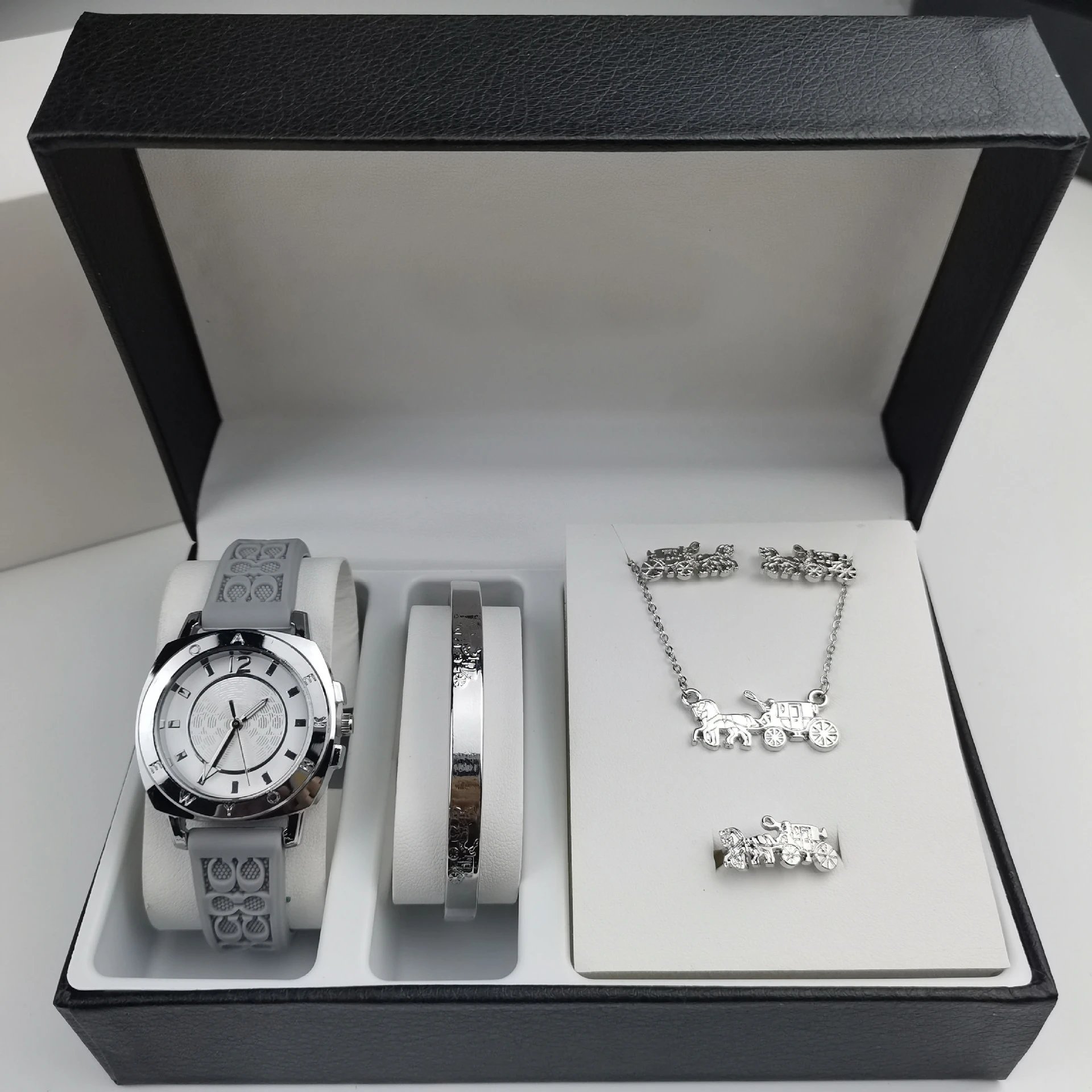 Coach Horse and Carriage Watch Set Gold Brown Accessories - 11
