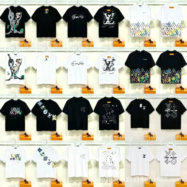 Design Graphic Print Black T-Shirt with Pixelated Logo - 4
