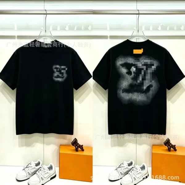 Design Pixelated Face Graphic T-Shirt Black - 1
