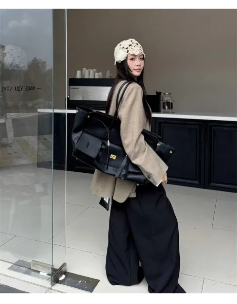 Celine Triomphe Tote Bag Tan Leather Handbag - 7
