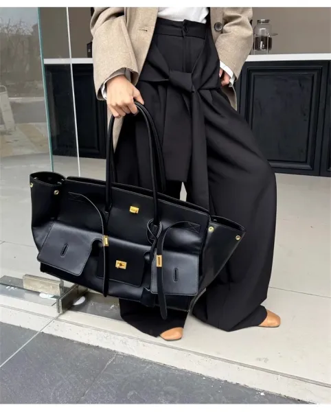 Celine Triomphe Tote Bag Tan Leather Handbag - 11