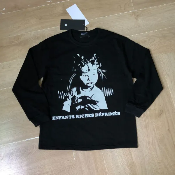 Design Long Sleeve Graphic Tee Black T-Shirts - 20
