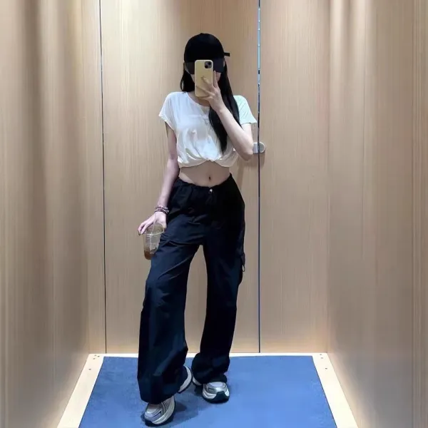 Design Cropped T-Shirt and Cargo Pants Set Black / White Streetwear Outfit Clothing - 1