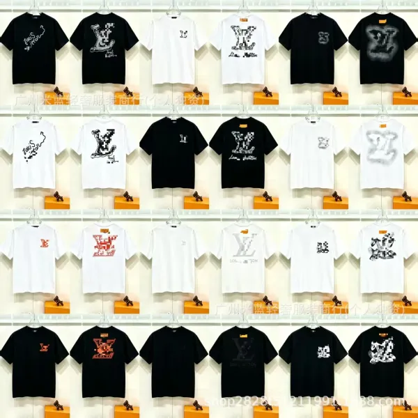Design Graphic Print Black T-Shirt with Pixelated Logo - 5