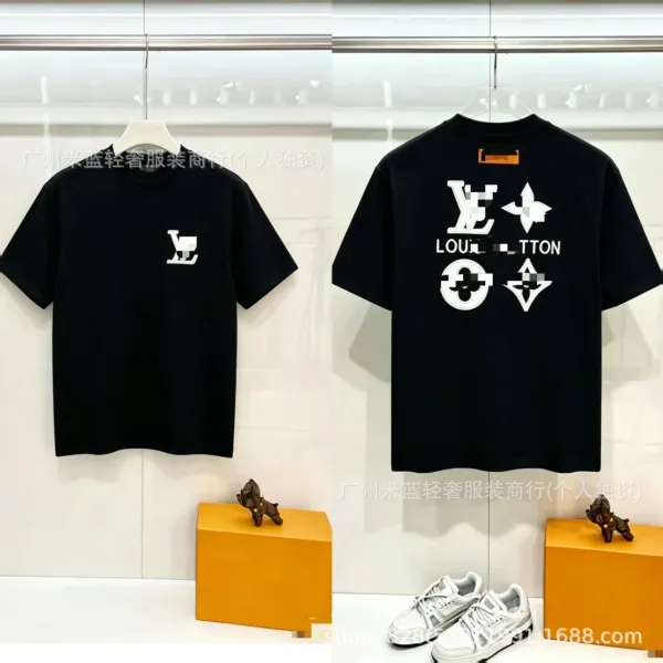 Louis Vuitton Monogram Graphic Print Black T-Shirt - 1