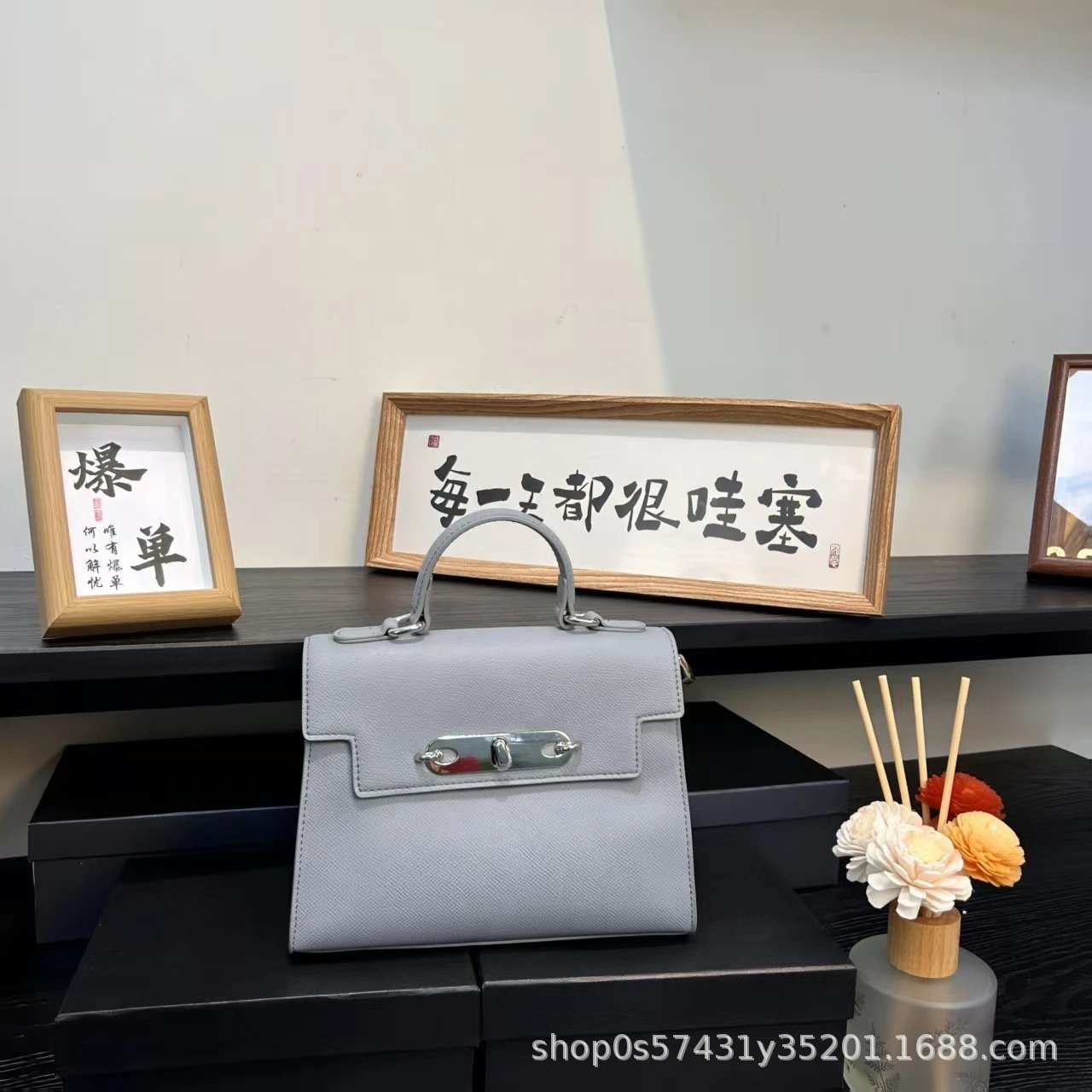 Design Mini Kelly-Style Top Handle Bag Light Gray Handbag - 6