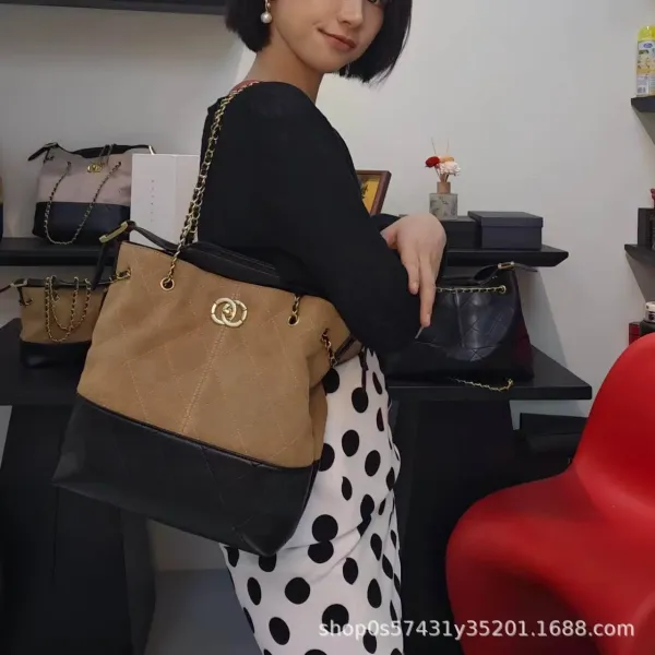 Chanel Bucket Bag Beige and Black Quilted Leather with Gold Chain Strap Handbags - 36