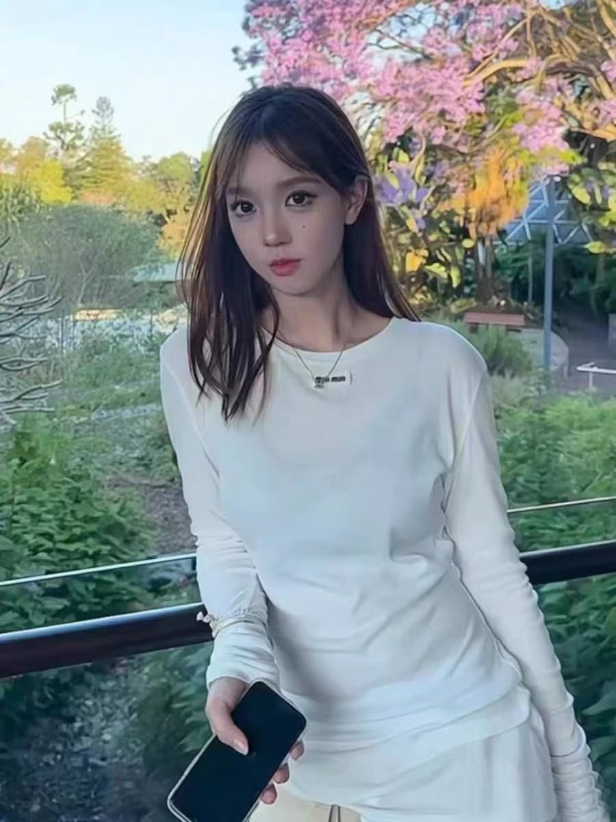 Miu Miu Logo Patch Long Sleeve Top White - 11
