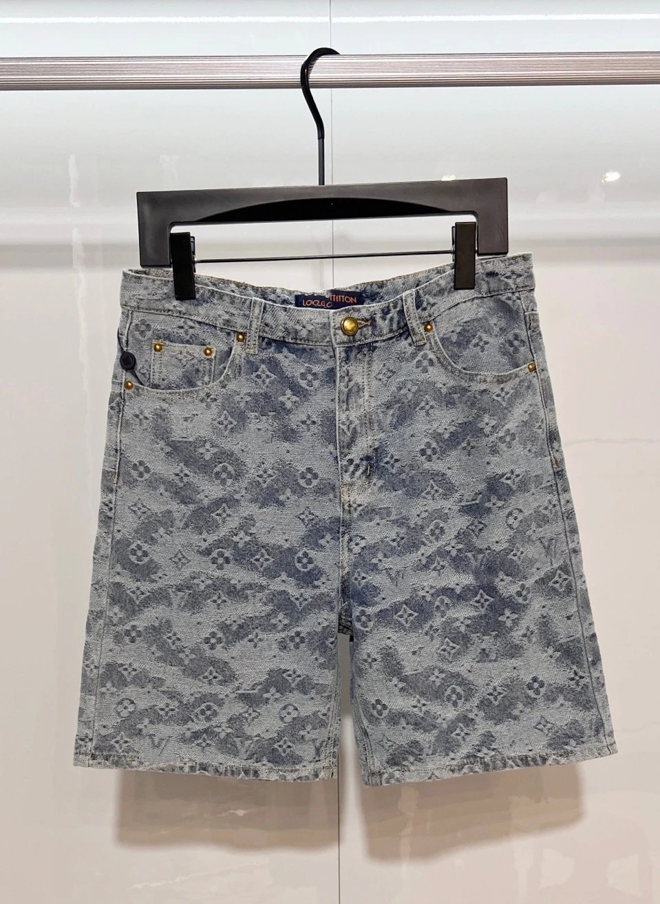 Prada Logo-Print Drawstring Shorts Black - 9