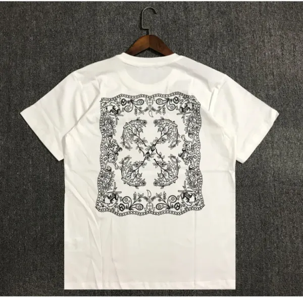 Design Bandana Print Graphic T-Shirt White - 1