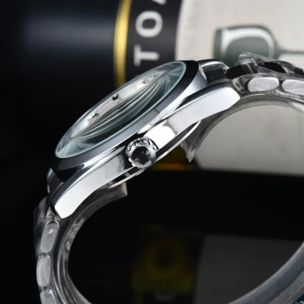Omega Seamaster Worldtimer White Dial Black Rubber Strap Mechanical Watch - 2