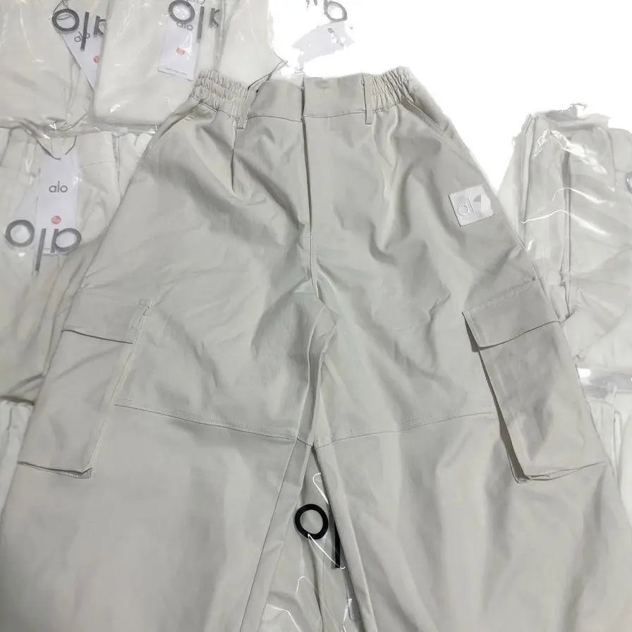Alo Cargo Pants Light Gray - 6