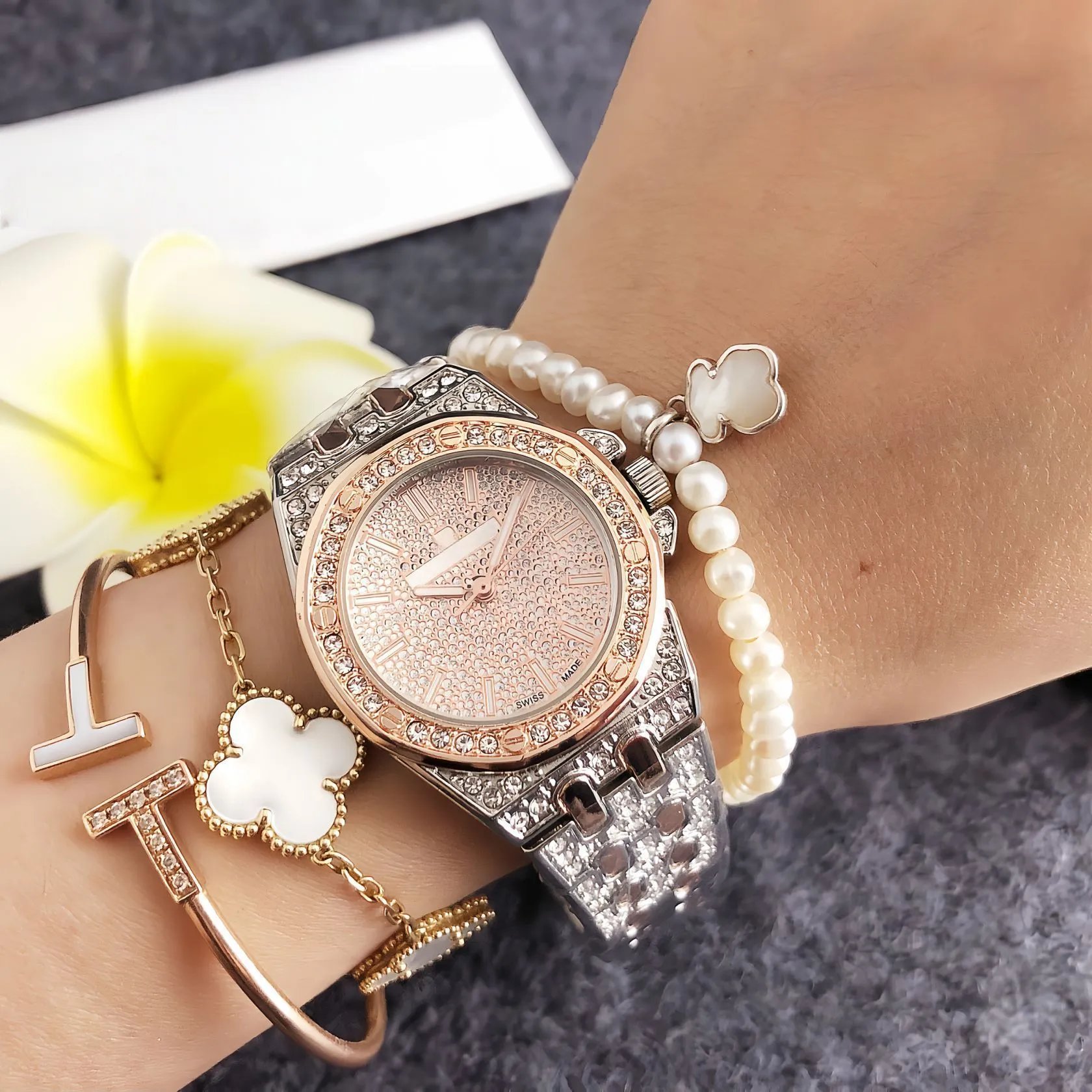 Design Luxury Crystal-Embellished Rose Gold Watch Watches - 6