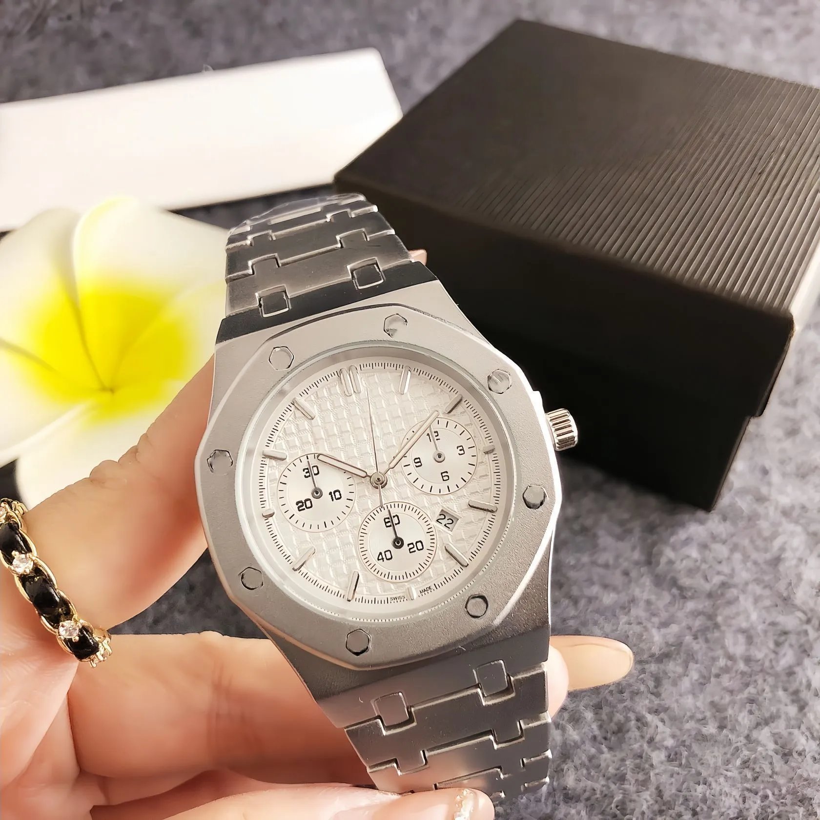 Audemars Piguet Royal Oak Chronograph Gray Dial Steel Watch Watches - 5