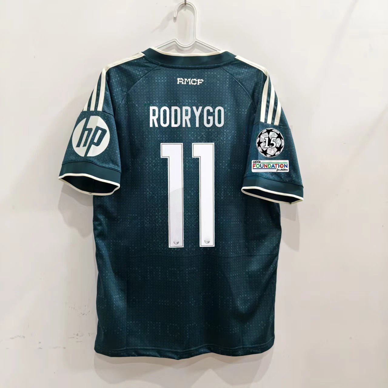 Real Madrid x Adidas Away Jersey 2023-24 Vini Jr. #7 Dark Green Football Jersey - 12