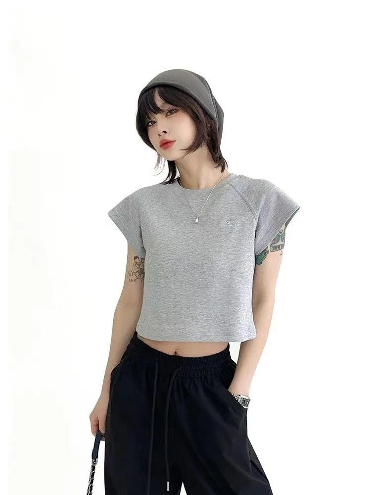 Design Cropped Raglan Sleeve T-Shirt Gray Tops.t Shirts - 4
