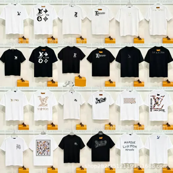 Design Graphic Print Black T-Shirt with Pixelated Logo - 6