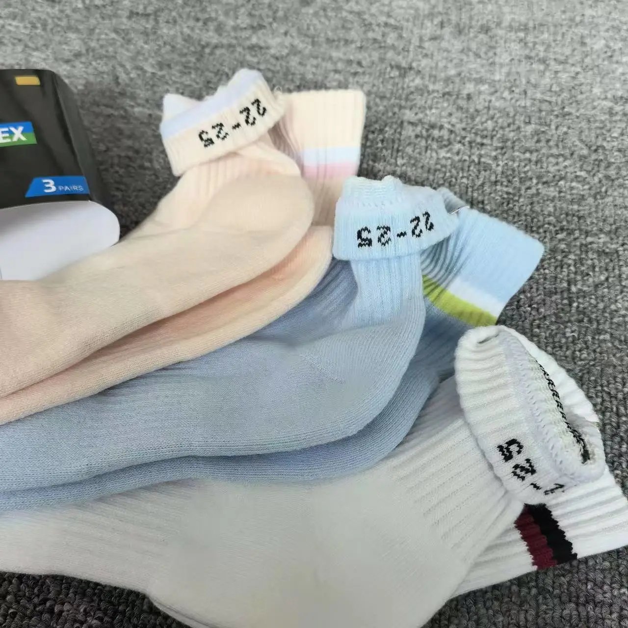 Design Yonex Sport Socks Three-Pack White Beige Black Socks - 4