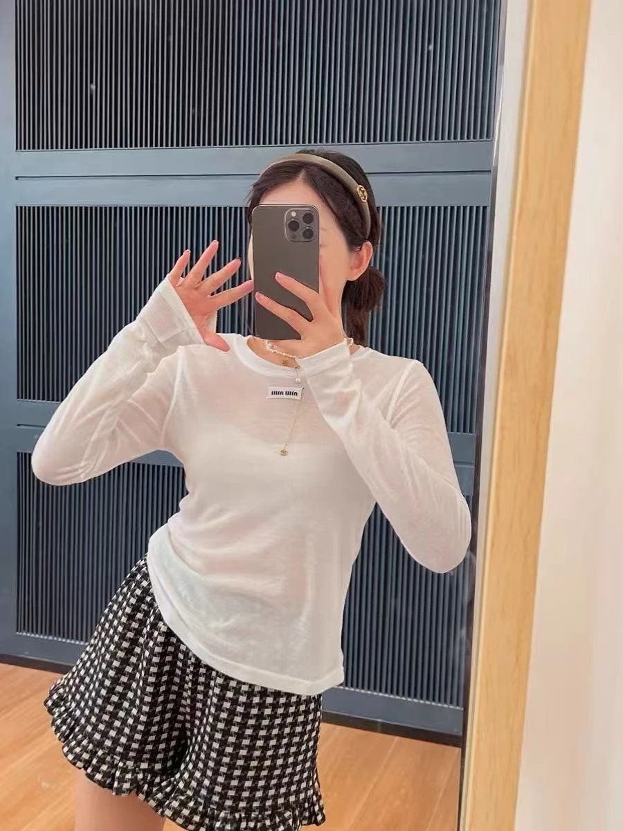 Miu Miu Logo Patch Long Sleeve Top White - 10