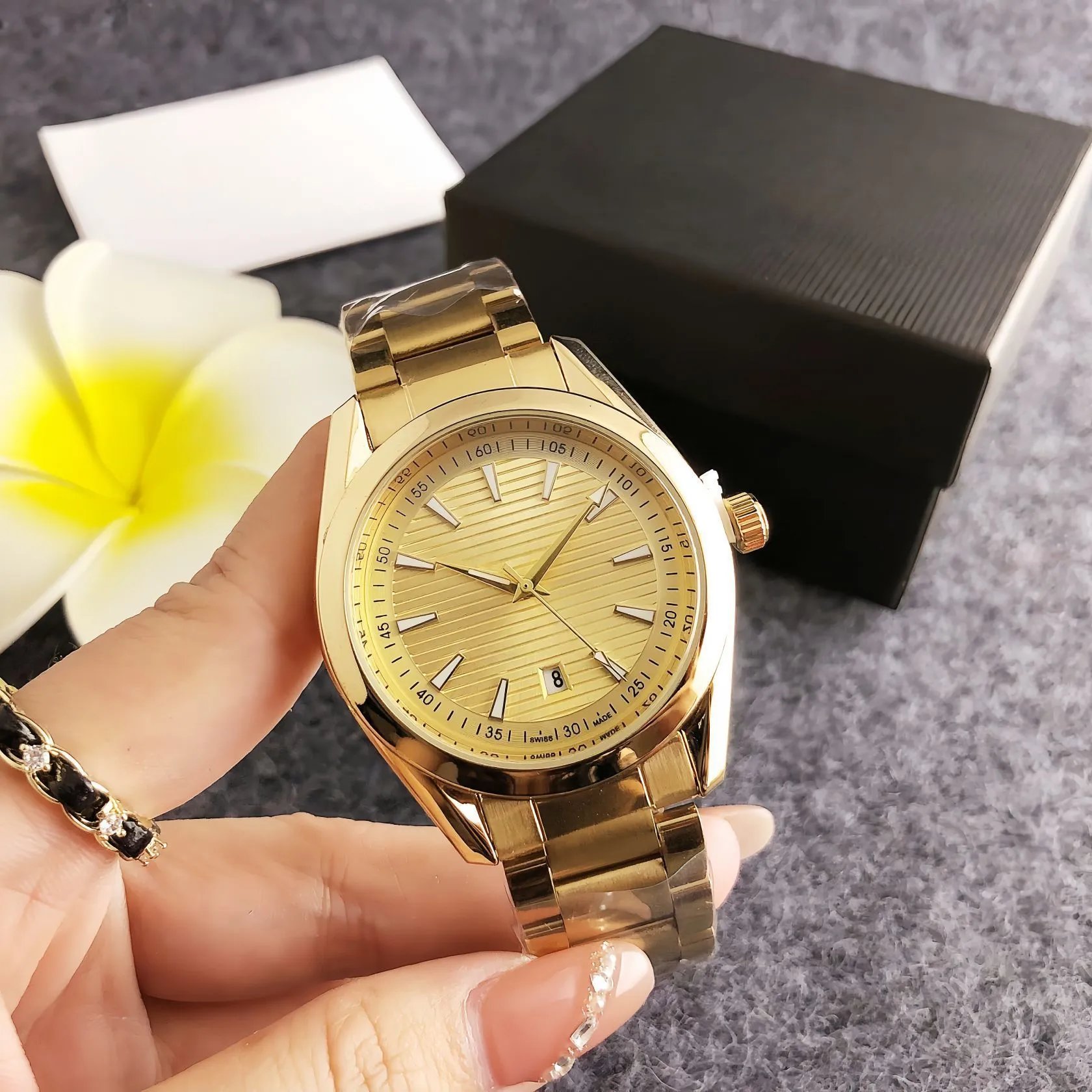 Design Stainless Steel Chronograph Watch Black Dial Silver Bracelet Watches - 6