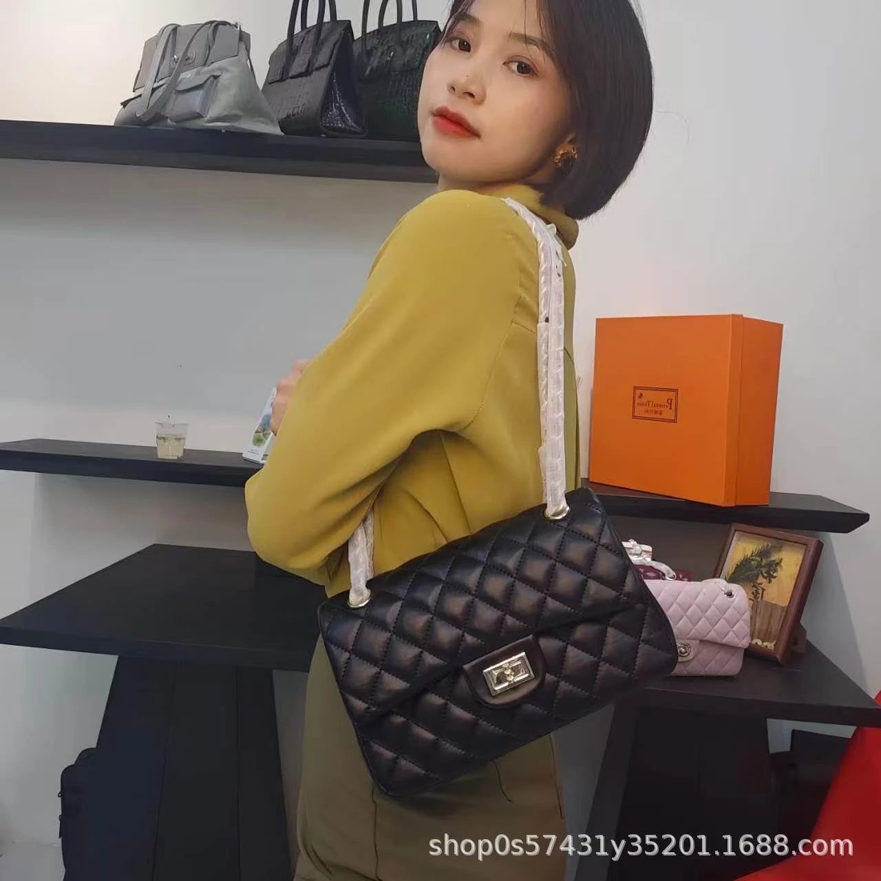 Chanel Classic Flap Bag Black Quilted Leather Shoulder Bag - 16