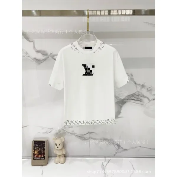 Design Pixelated LV Logo White T-Shirt Tops.t Shirts - 1