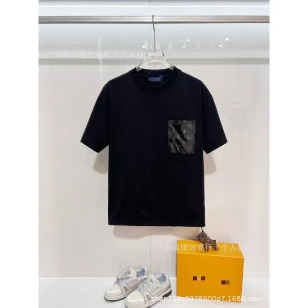 Design Pocket Detail Black T-Shirt - 1