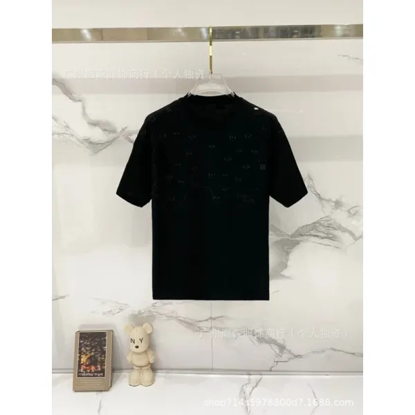 Design Embroidered Logo Black T-Shirt - 1