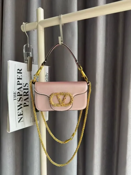 Valentino Garavani VLogo Small Chain Bag Black - 5