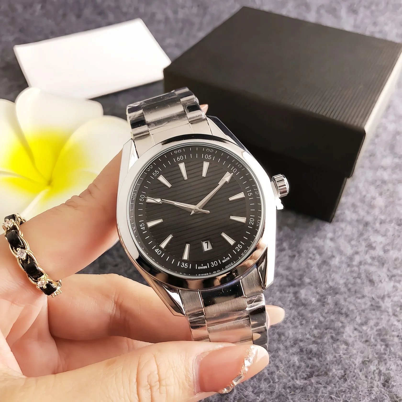 Design Stainless Steel Chronograph Watch Black Dial Silver Bracelet Watches - 9